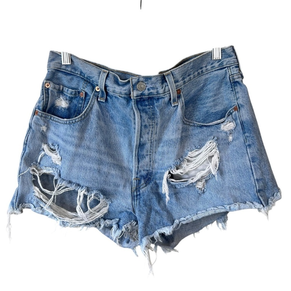 Levi’s 501 High-rise Distressed Denim Shorts 31